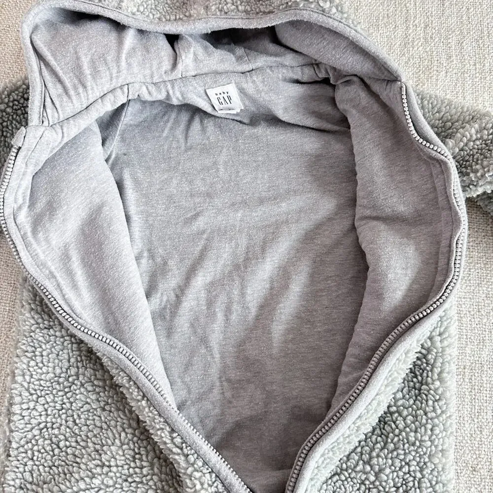 Gap Gray Sherpa Fleece Baby Bunting VGUC 6-12